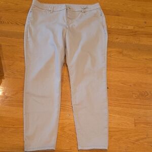 ReMaurices Light Beige Skinny Jeans